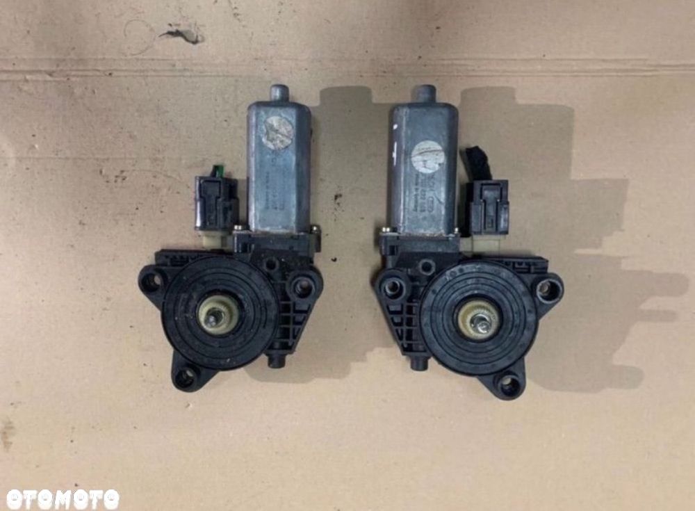 Silniczek szyby tył lewy lub prawy Mercedes c w203 - 3