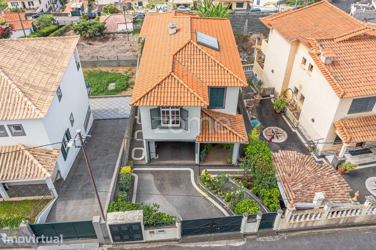 Moradia T3 + 1 Isolada com Vista Baía do Funchal – São Roque, Funch... - Grande imagem: 5/58