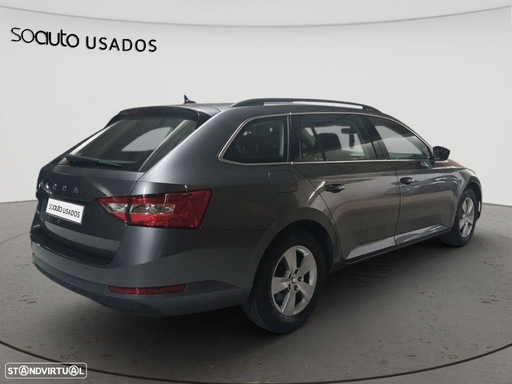 Skoda Superb Break 2.0 TDI DSG - 8