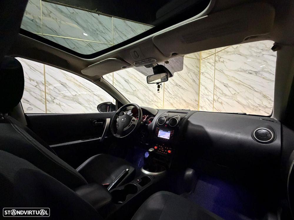 Nissan Qashqai +2 1.5 dCi 360 - 17