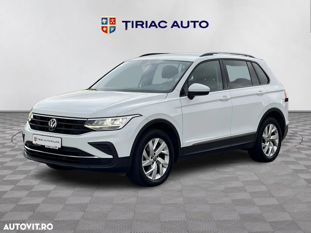 Volkswagen Tiguan - 2