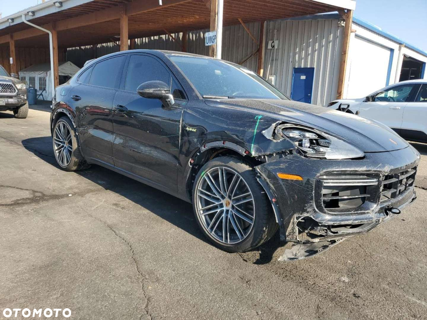 Porsche Cayenne - 5