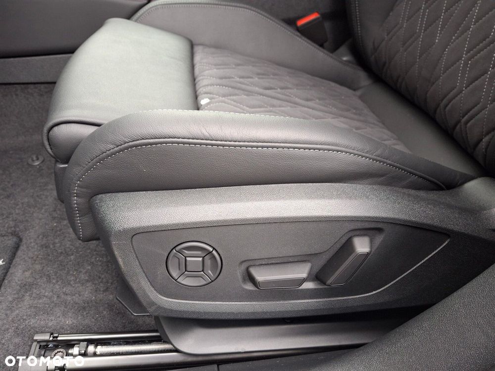 Audi A5 Limousine - 10