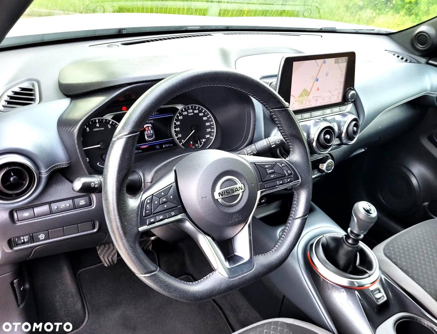 Nissan Juke 1.0 DIG-T N-Connecta - 21