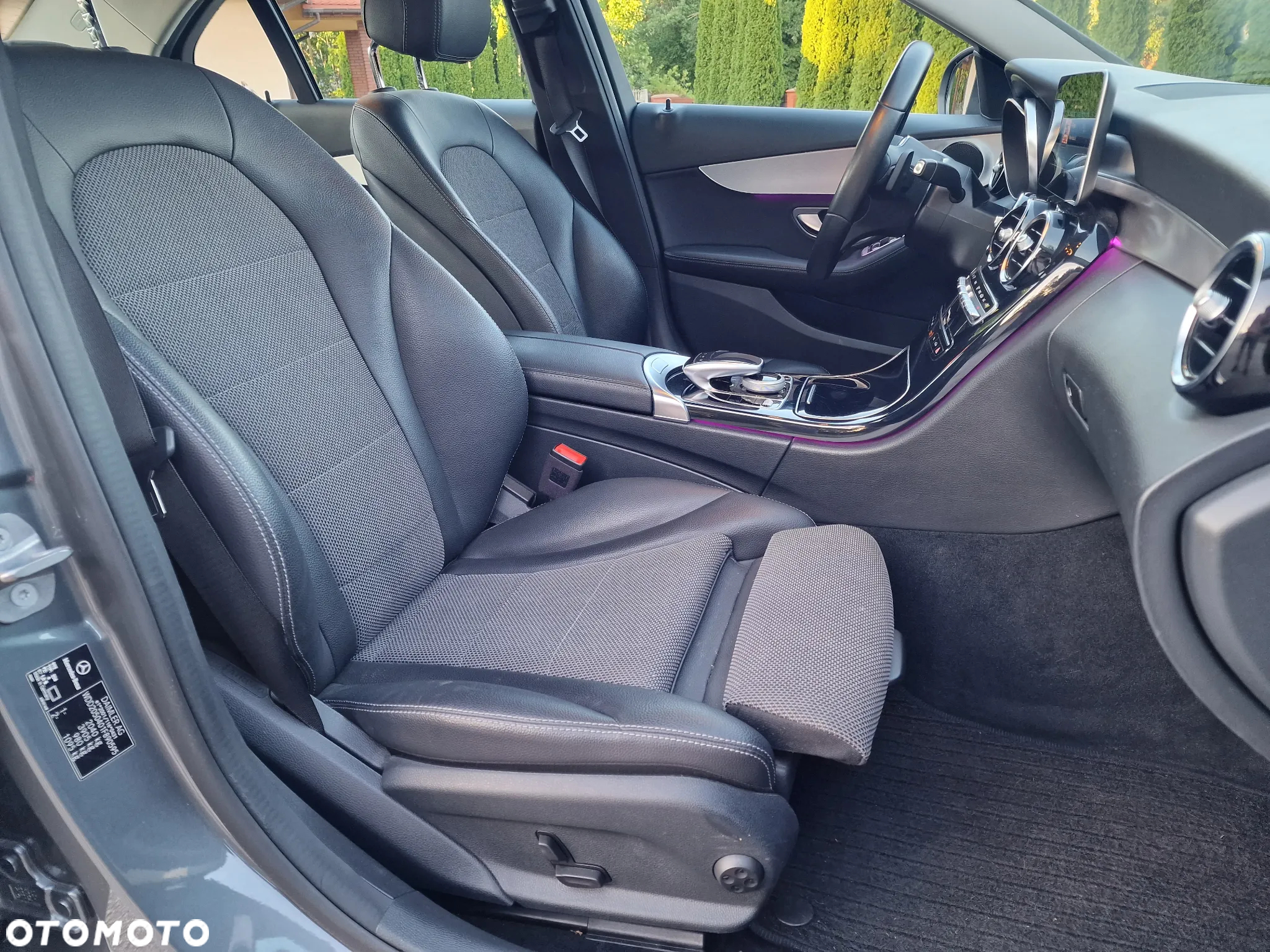 Mercedes-Benz Klasa C 180 T 9G-TRONIC Avantgarde - 14