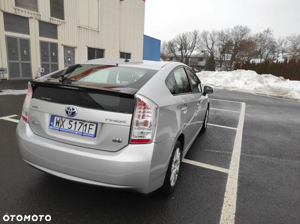 Toyota Prius (Hybrid) Life - 7