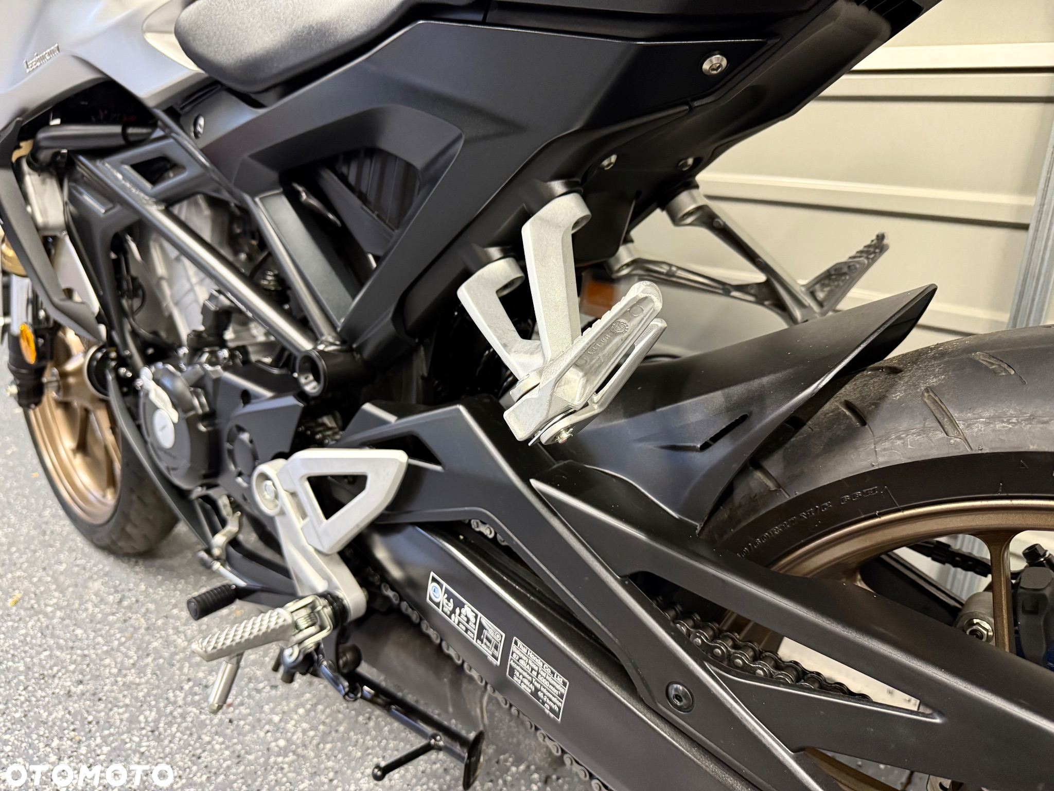 Honda CB - 13