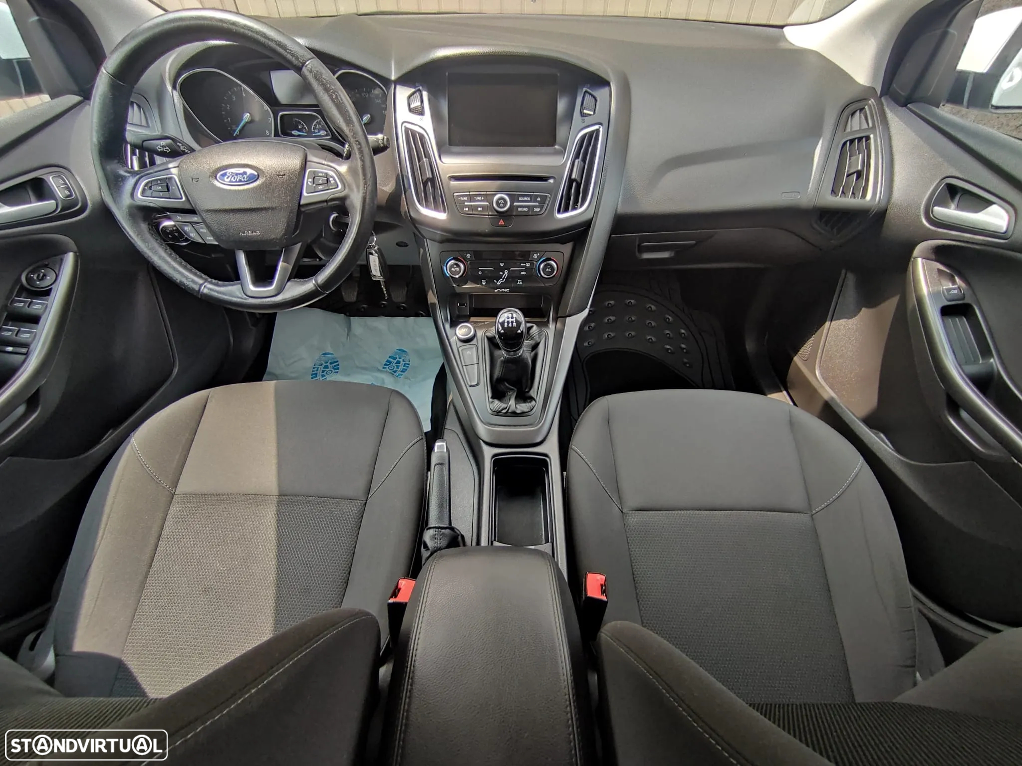 Ford Focus SW 1.0 SCTi Titanium Best - 25