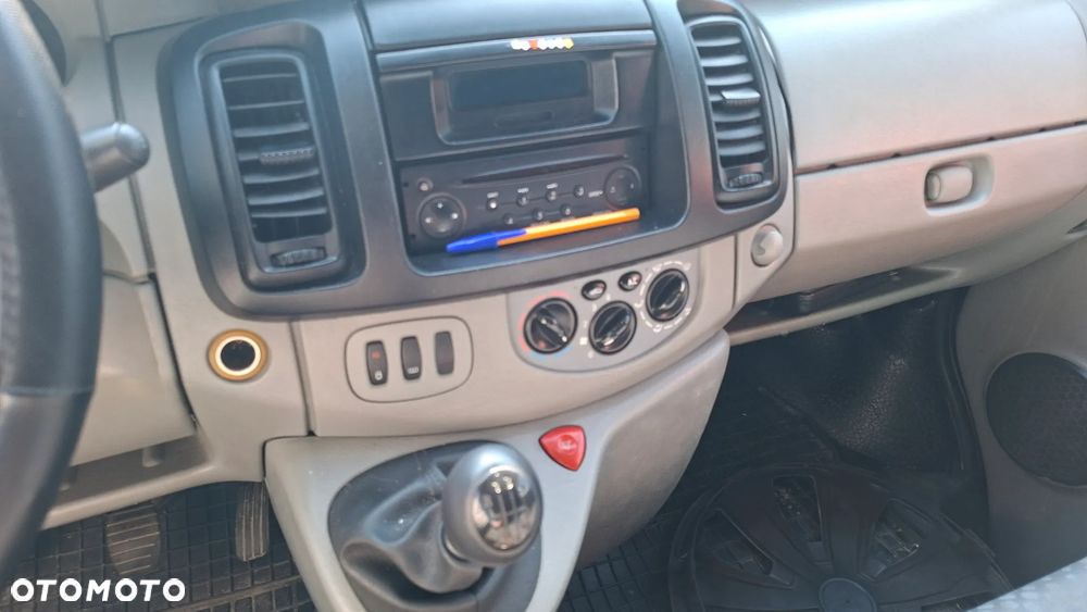 Renault Trafic L2H1 - 4