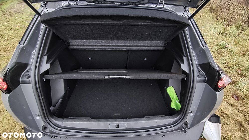 Peugeot 2008 1.2 PureTech GT Pack S&S EAT8 - 5