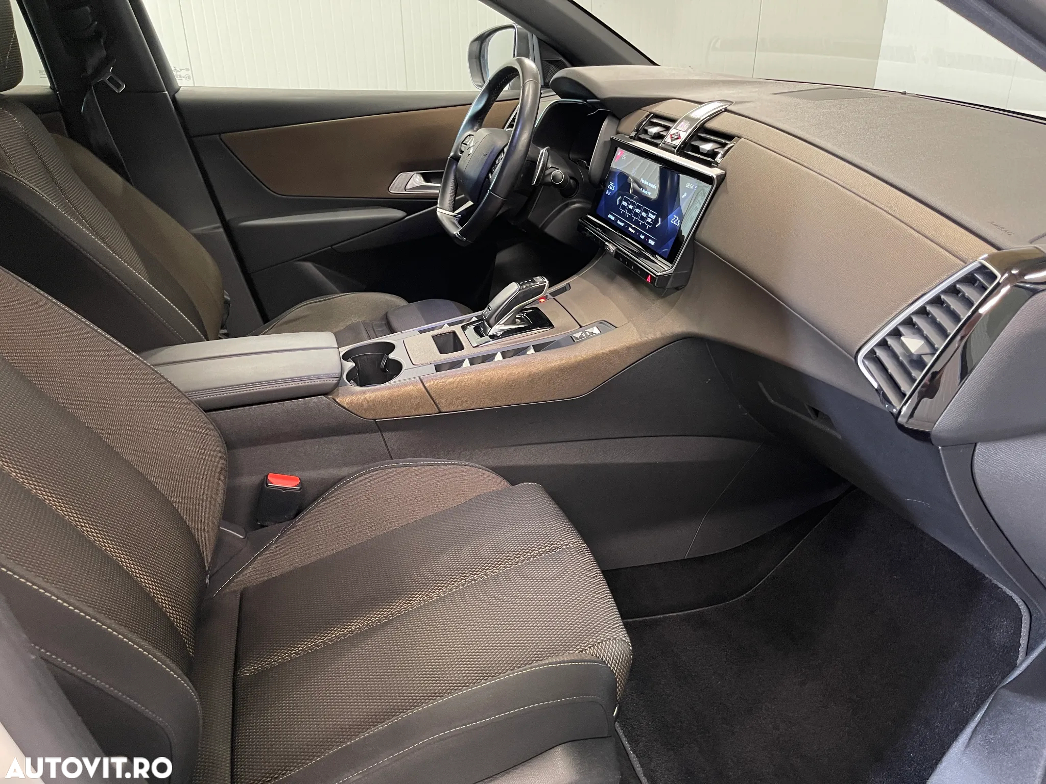 DS Automobiles DS 7 Crossback DS7 1.5 BlueHDi 130 S&S EAT8 BASTILLE - 10