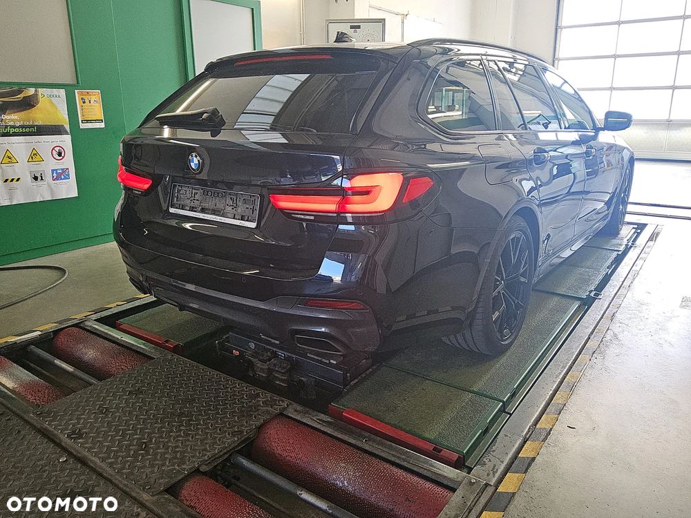 BMW Seria 5 530d xDrive M Sport Edition - 5