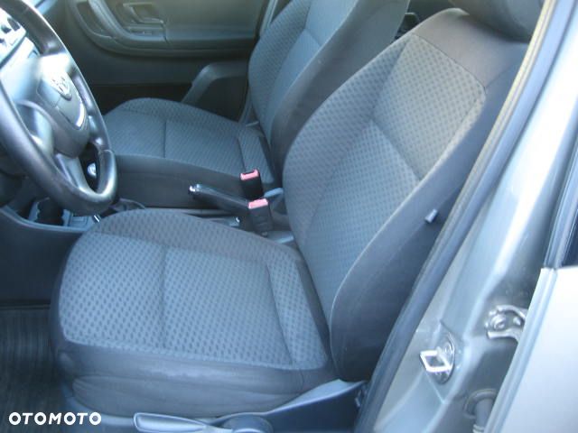Skoda Roomster 1.4 16V Comfort - 14