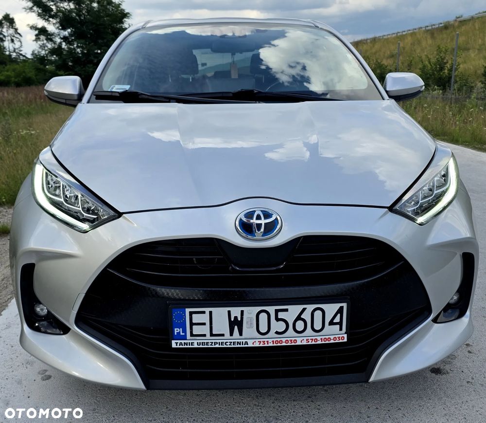 Toyota Yaris - 10