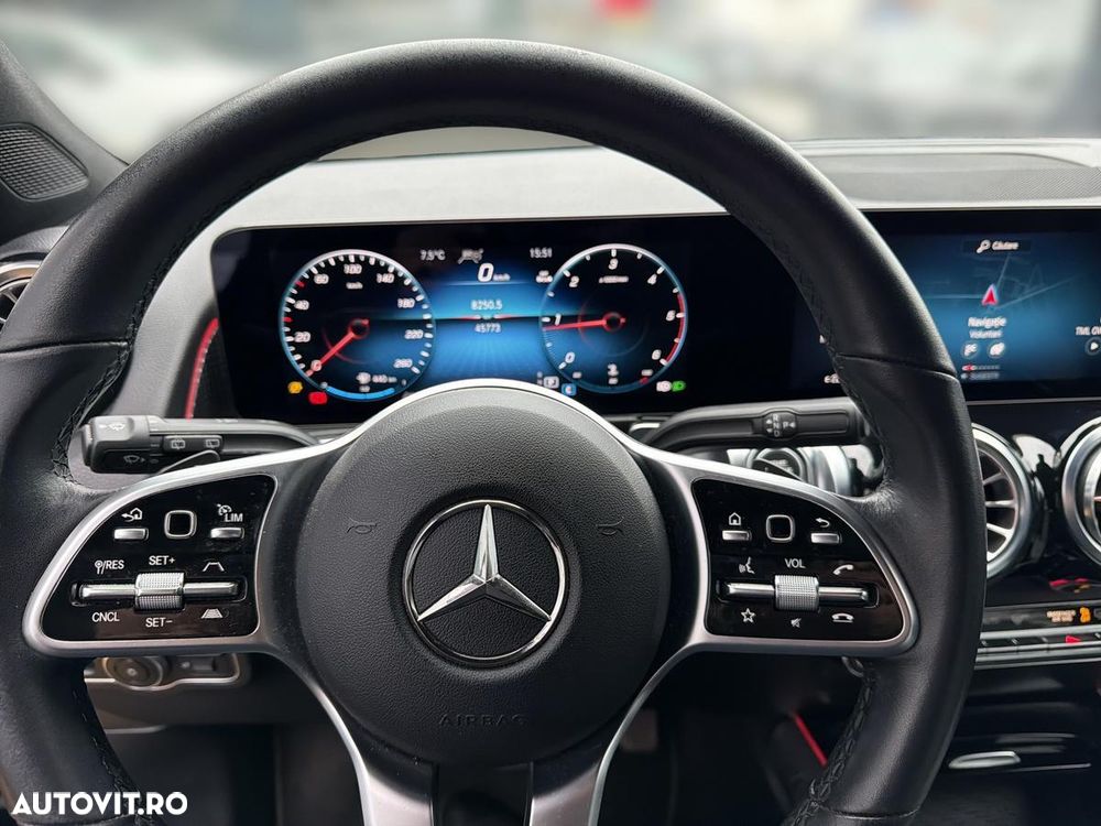 Mercedes-Benz GLB 220 d 4MATIC Aut. - 11