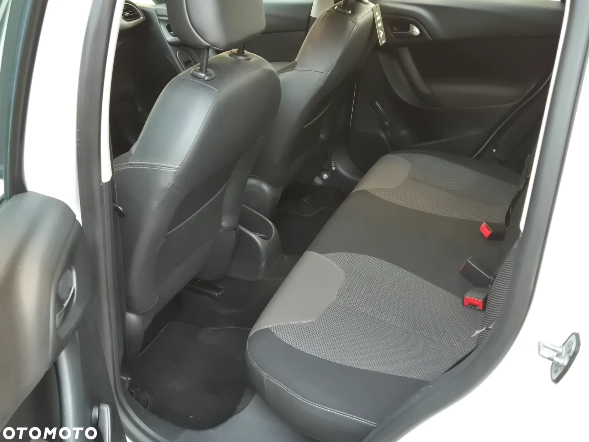 Citroën C3 1.2 PureTech Exclusive - 9