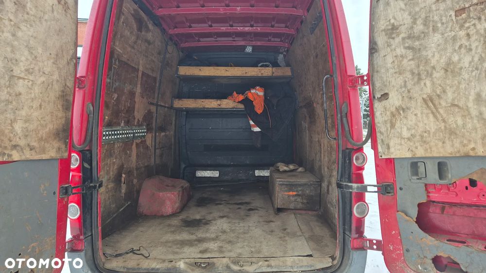 Volkswagen CRAFTER - 15