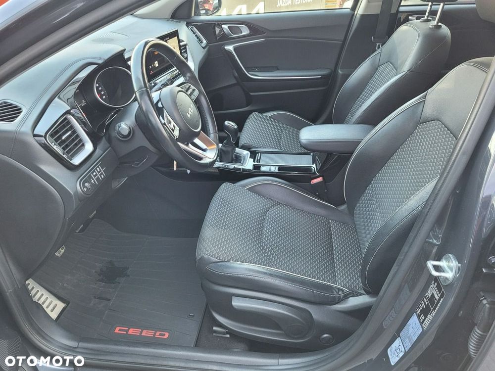 Kia Ceed 1.5 T-GDI Business Line - 9
