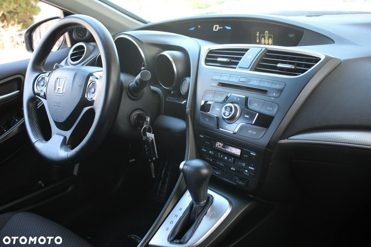 Honda Civic 1.8 Elegance - 25