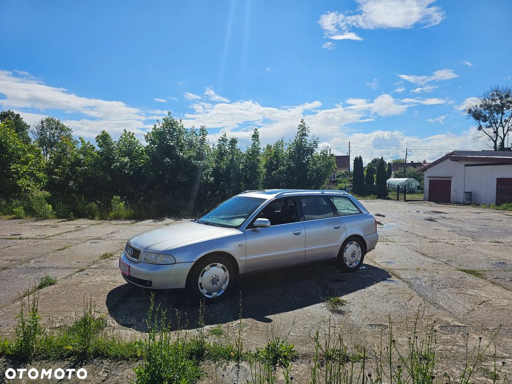 Audi A4 Avant 2.4 Tiptronic - 1