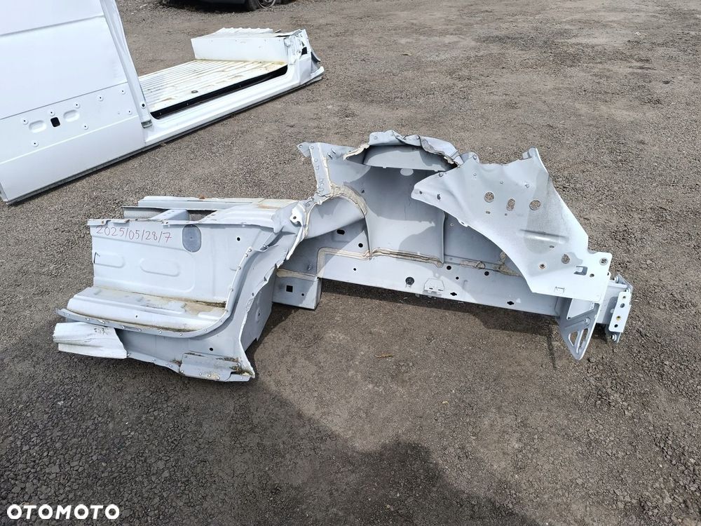 Podłużnica Prawa Przód Master III Movano B NV400 10 - 7