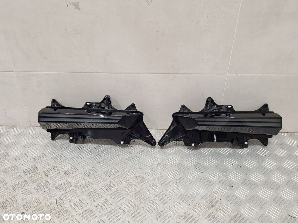 BMW XM G09 LAMPA LAMPY TYŁ KOMPLET EUROPA EU - 4