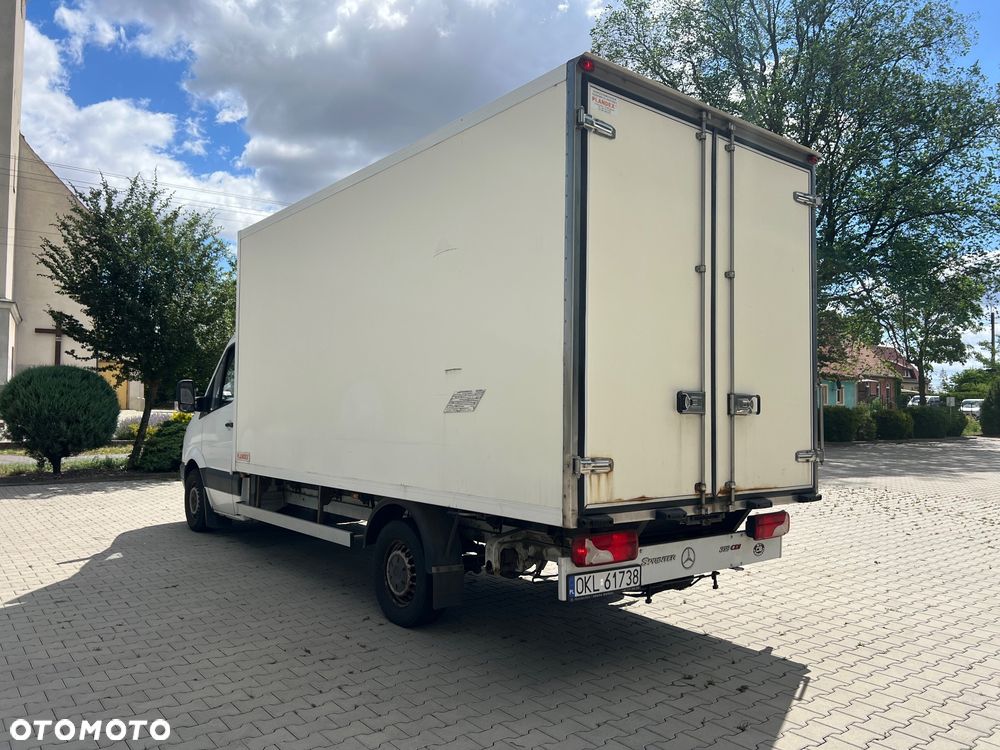 Mercedes-Benz Sprinter - 7