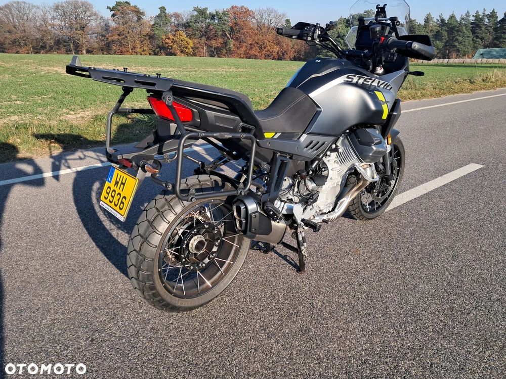 Moto Guzzi Stelvio - 3