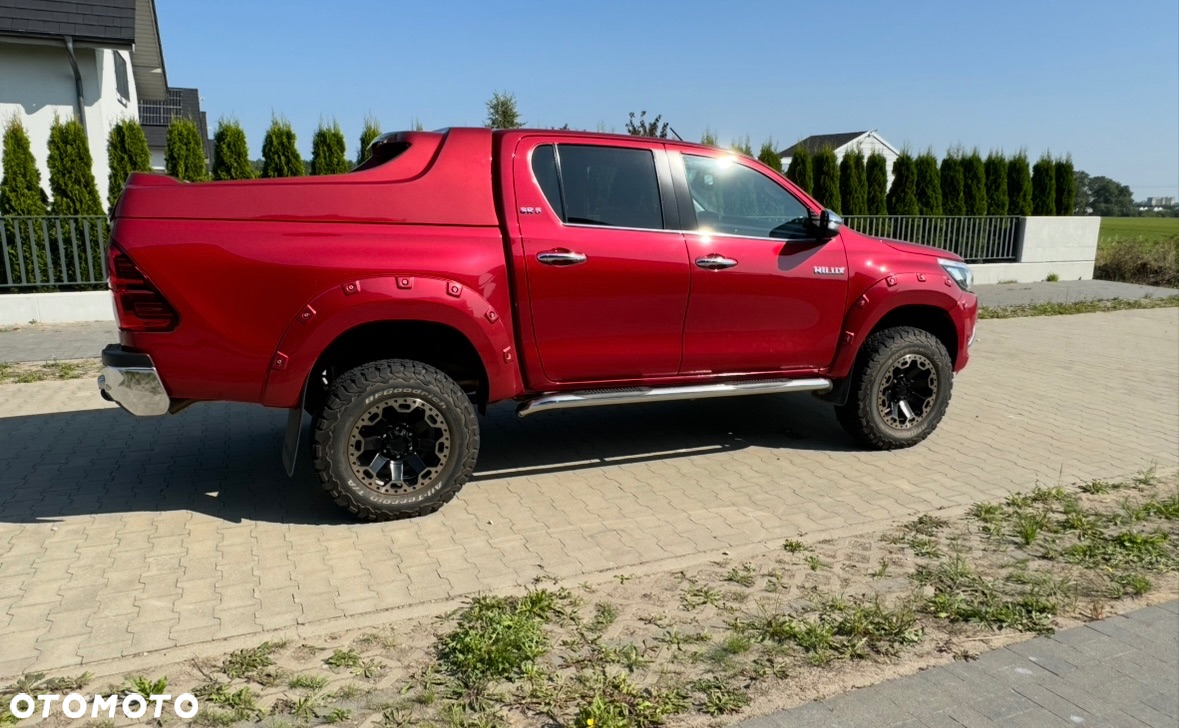 Toyota Hilux 2.4 D-4D Double Cab SR5 4x4 - 9