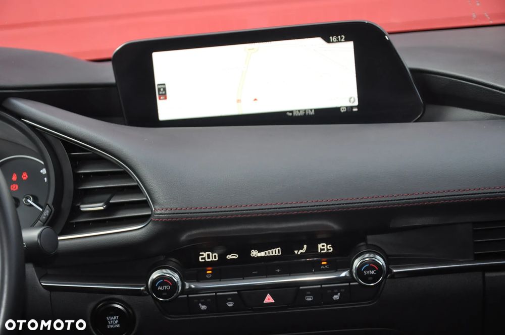 Mazda 3 e-SKYACTIV-G 2.0 M HYBRID 150 HOMURA - 35