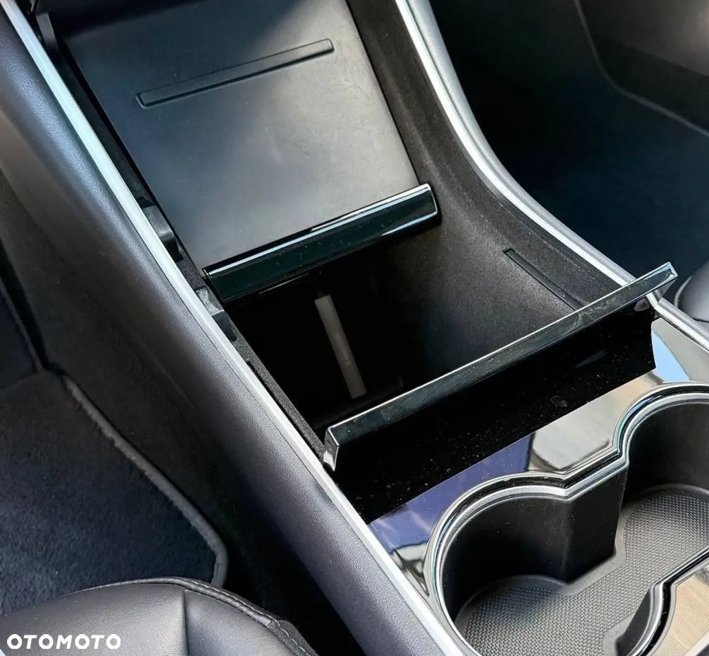 Tesla Model 3 Allradantrieb Dual Motor Performance - 10
