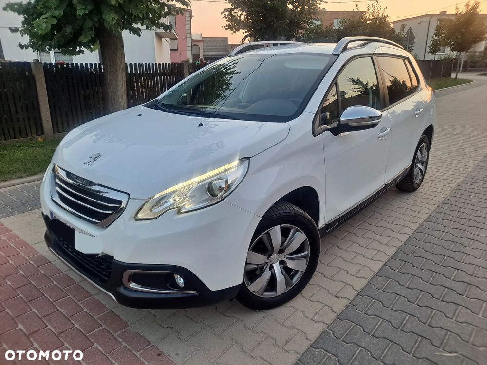 Peugeot 2008 PureTech 82 Style - 1
