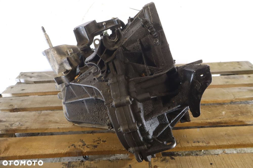 SKRZYNIA BIEGÓW 6 BIEGOWA RENAULT LAGUNA III 1.5DCI TL4K9K - 3