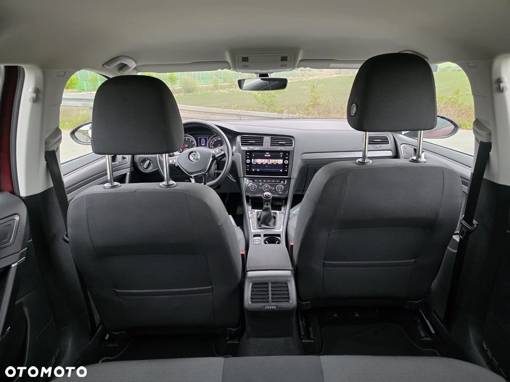 Volkswagen Golf 1.0 TSI BMT City - 13