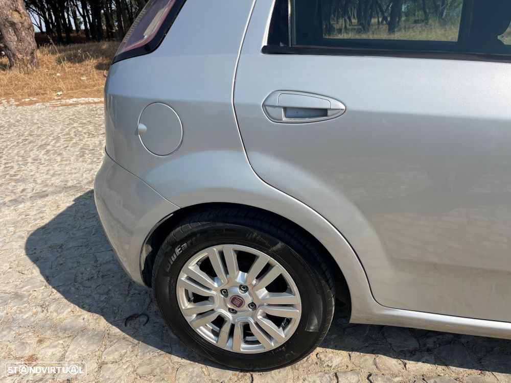 Fiat Punto 1.3 M-Jet Easy S&S - 19