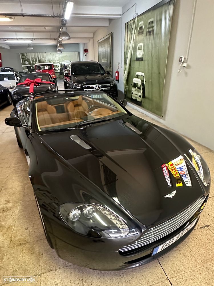 Aston Martin Vantage Roadster - 6