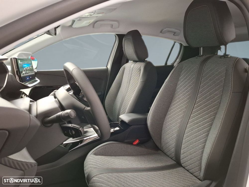 Peugeot 208 1.2 PureTech Allure - 9