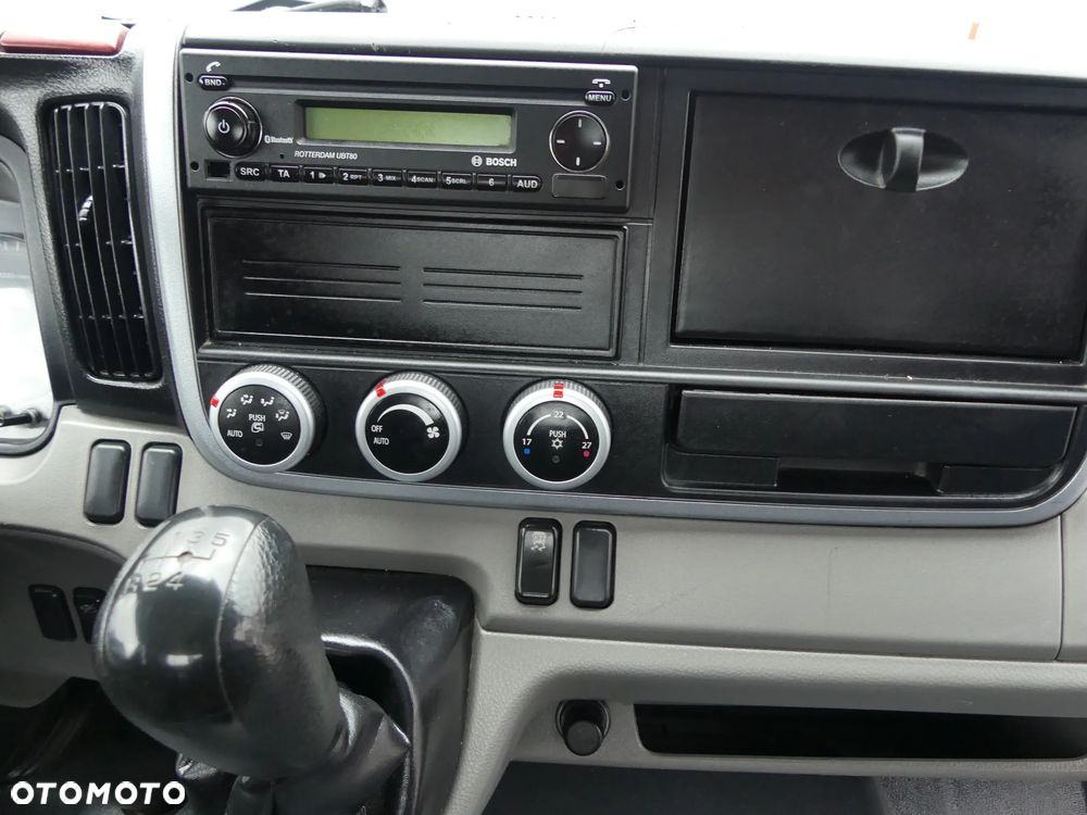 Mitsubishi FUSO CANTER 3C13 / WYWROTKA / SPROWADZONE / 3-OSOBOWE / - 30