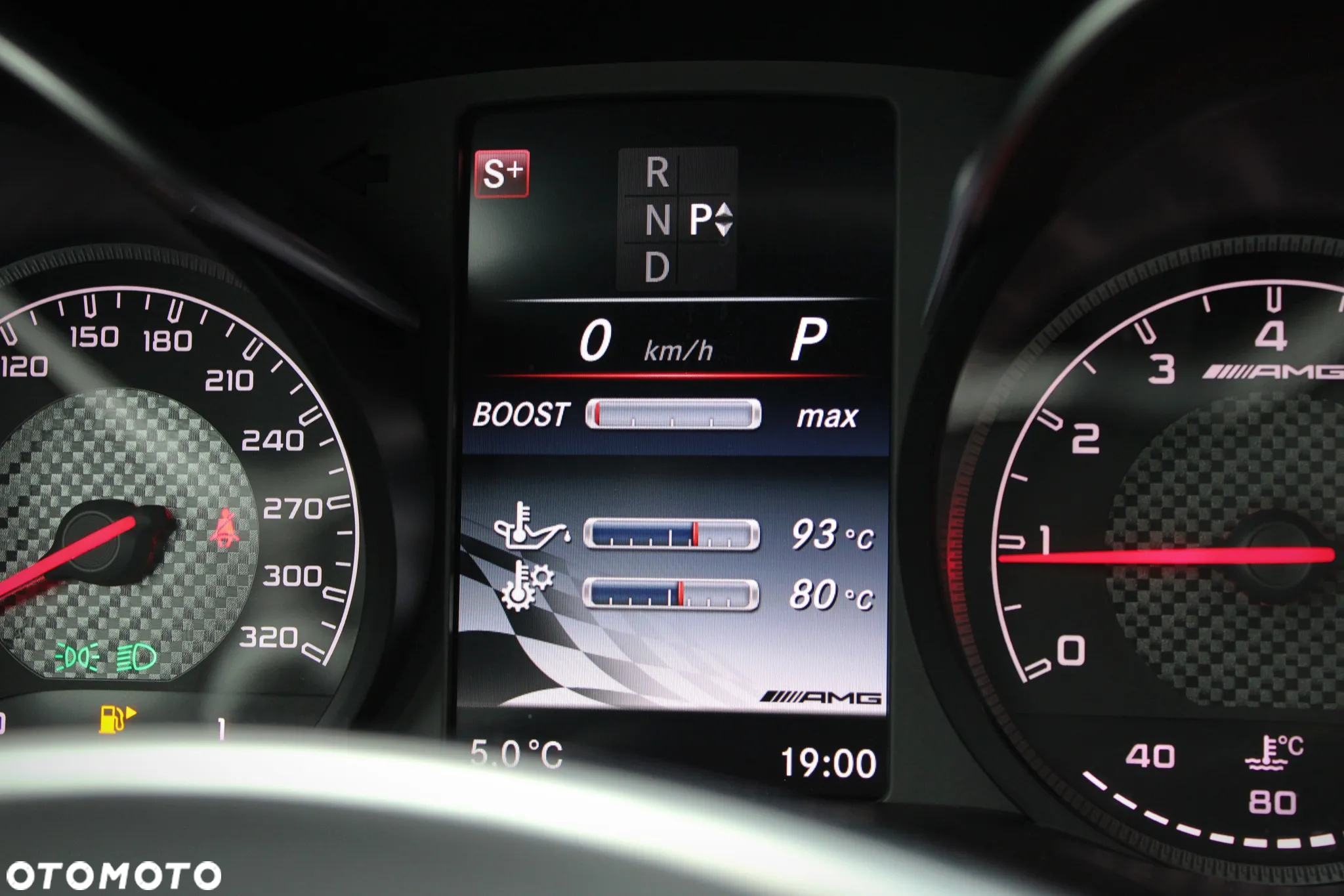 Mercedes-Benz Klasa C AMG 63 AMG Speedshift 7G-MCT - 19