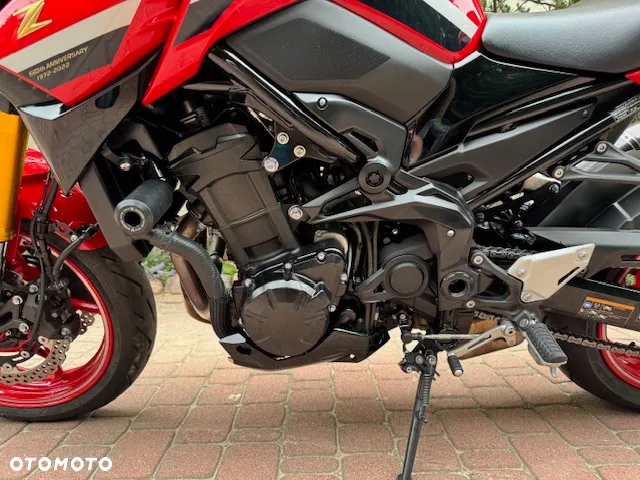 Kawasaki Z 900 - 6