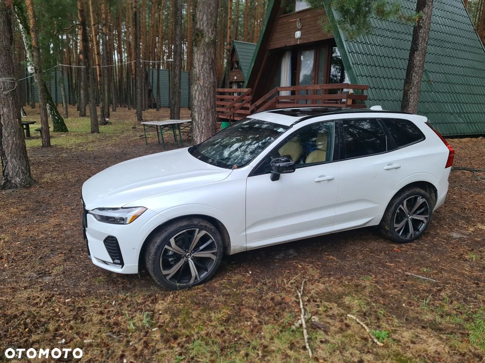 Volvo XC 60 B5 B AWD Ultimate Black Edition - 1