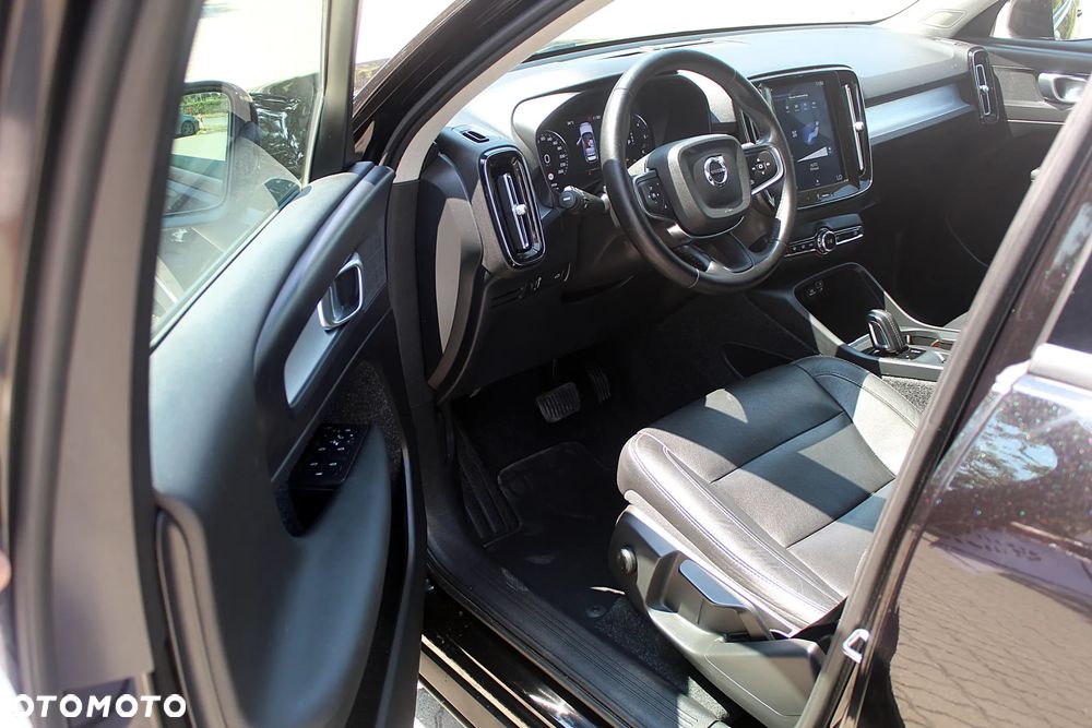 Volvo XC 40 D3 Momentum - 16