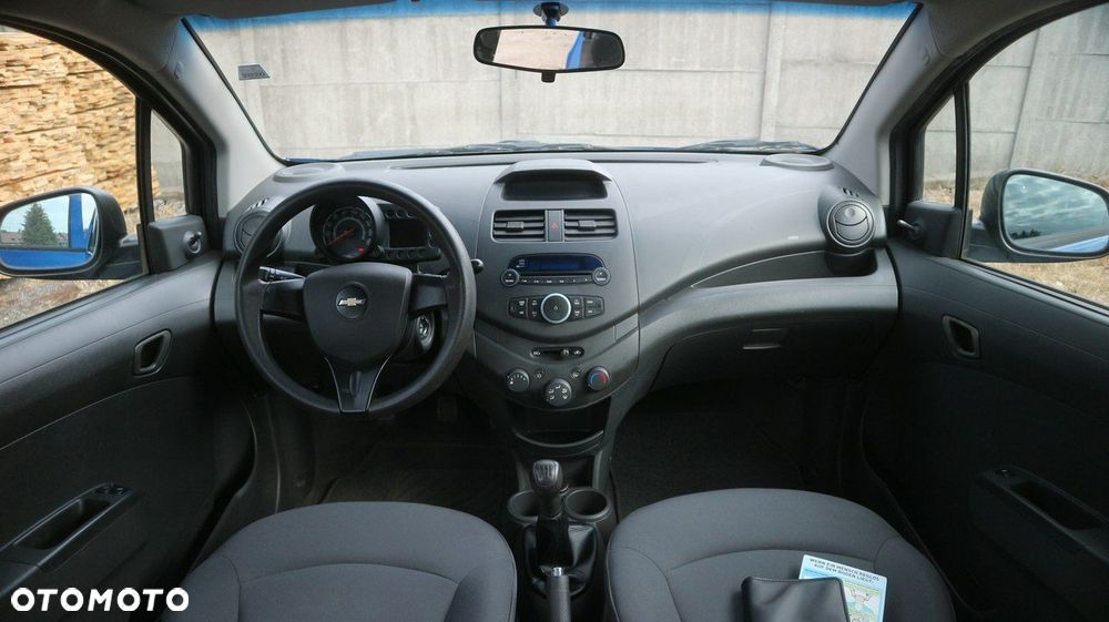 Chevrolet Spark 1.0 Base - 5