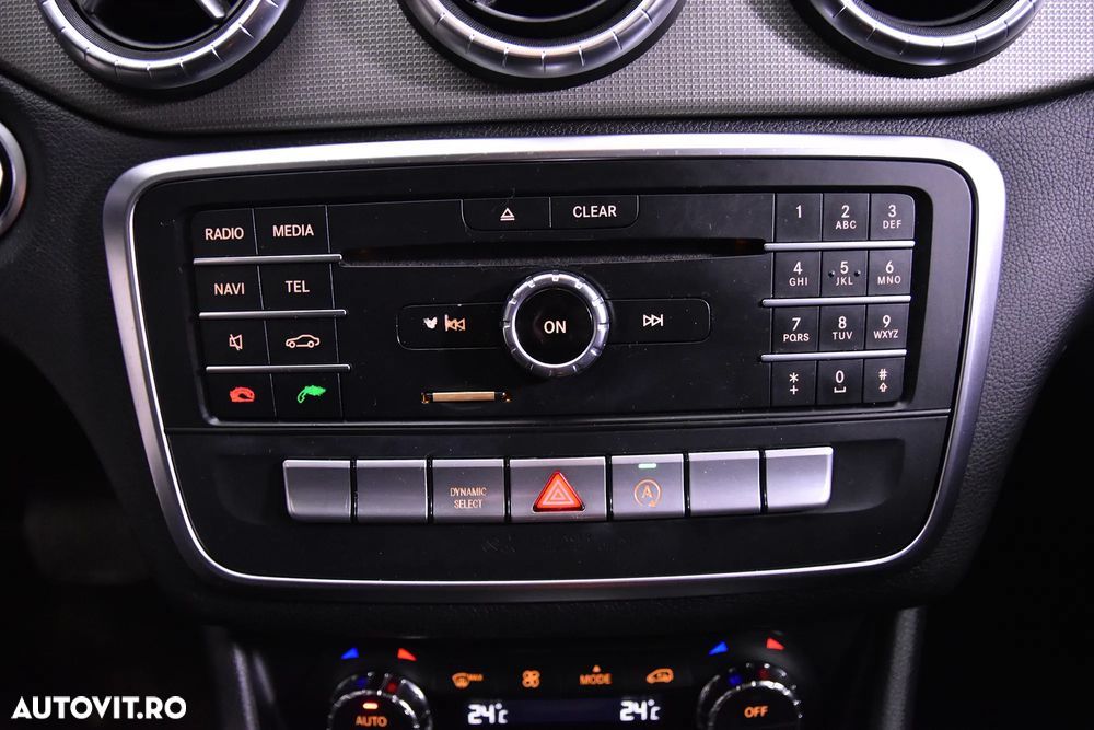 Mercedes-Benz CLA 200 d 7G-DCT - 19