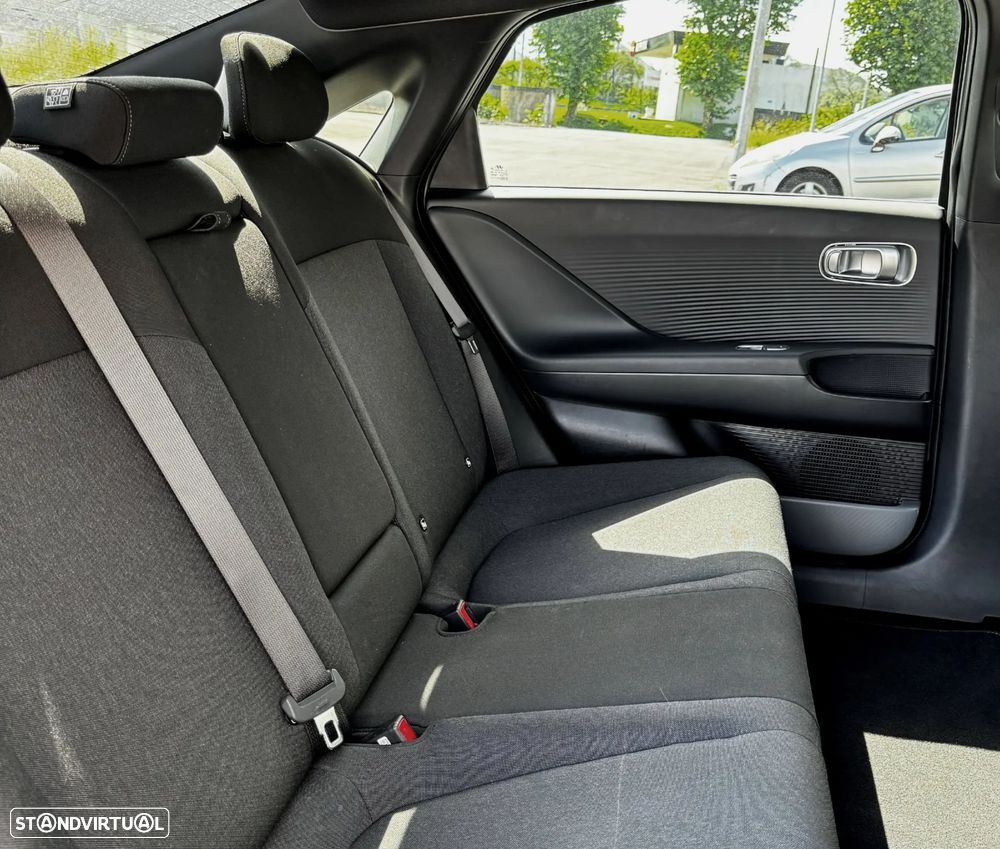 Hyundai Ioniq 6 - 16