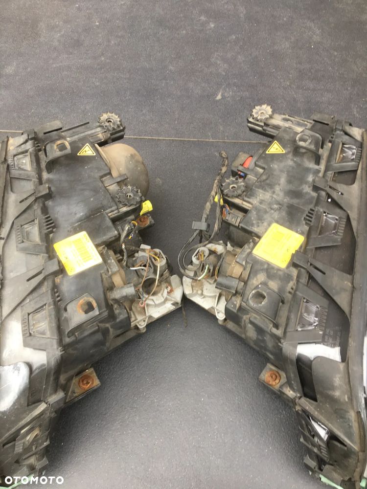 XENON LAMPA LEWA PRAWA PRZÓD REFLEKTOR BMW E46 - 4