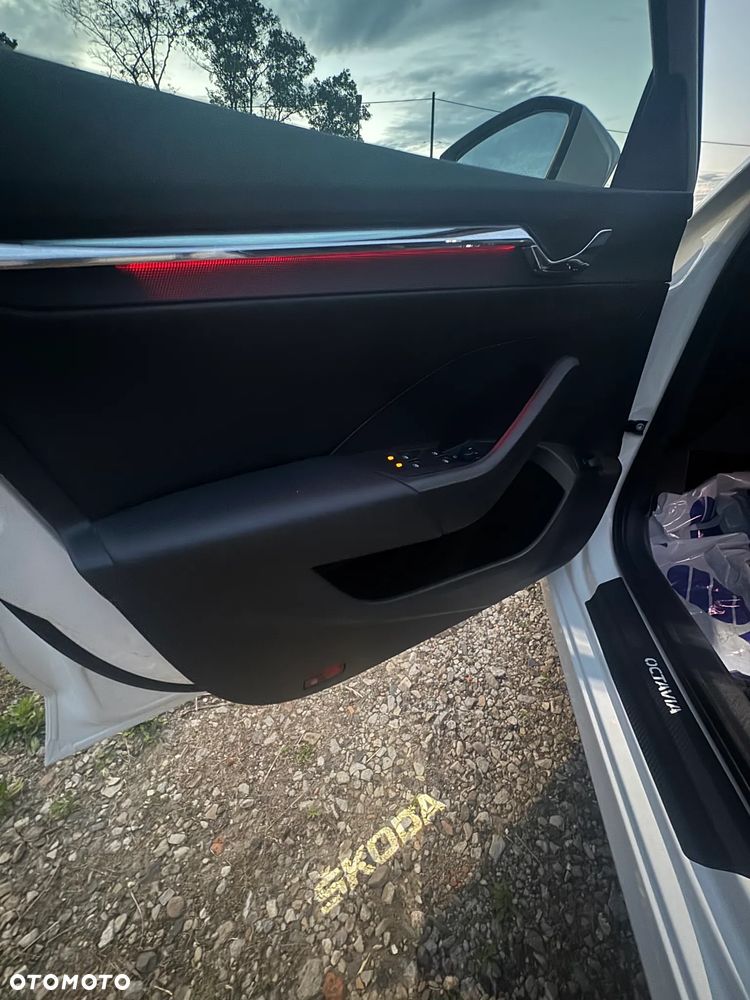 Skoda Octavia 2.0 TDI 4x4 Style DSG - 32