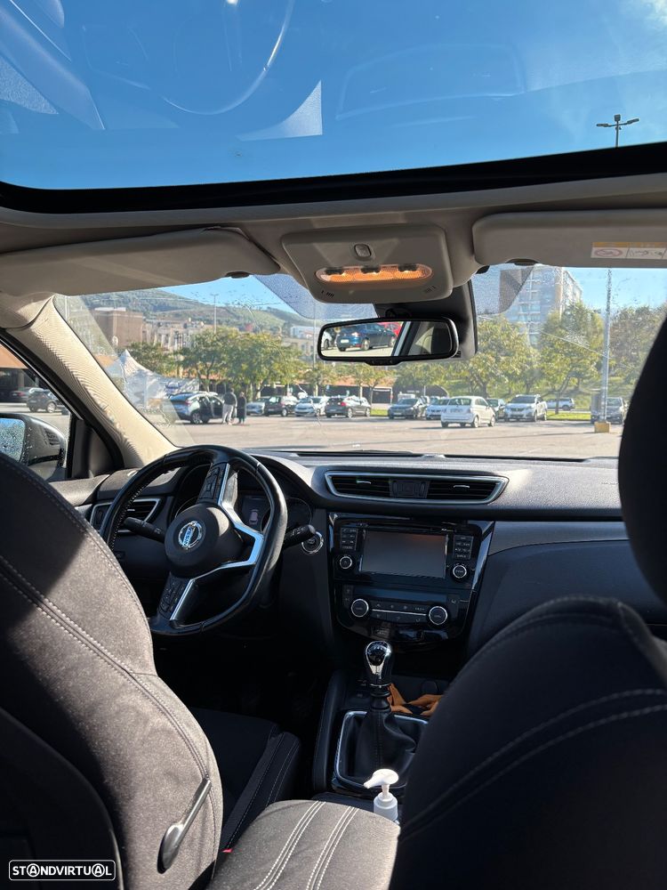 Nissan Qashqai 1.5 dCi N-Connecta Led - 11