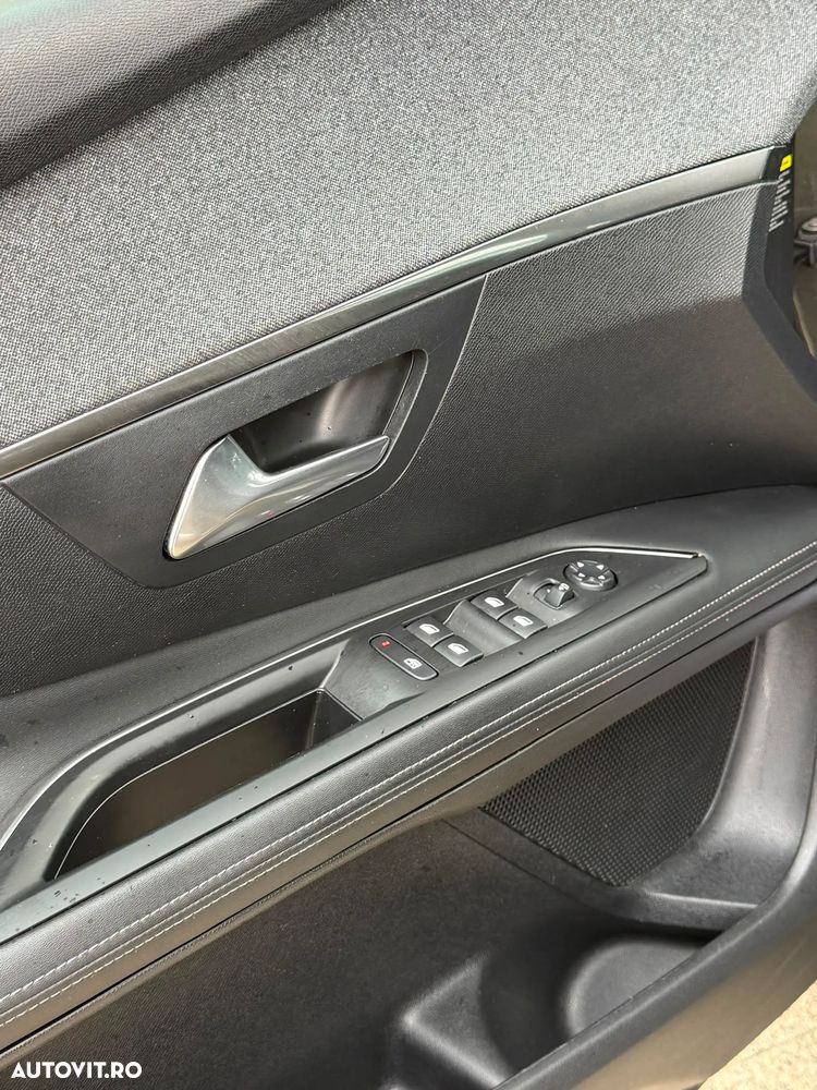 Peugeot 3008 BlueHDi 130 Stop & Start EAT8 Allure Business-Paket - 15