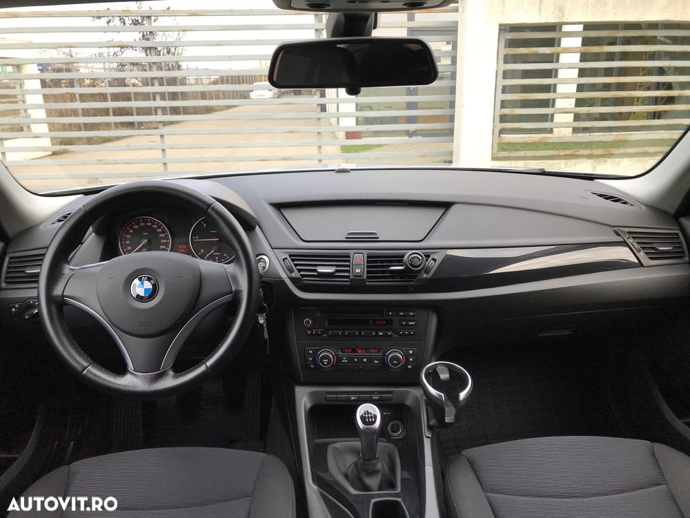 BMW X1 sDrive18d Sport Line - 5